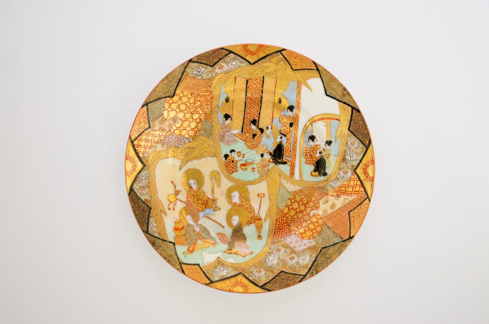 Porcelain plate from Kutani