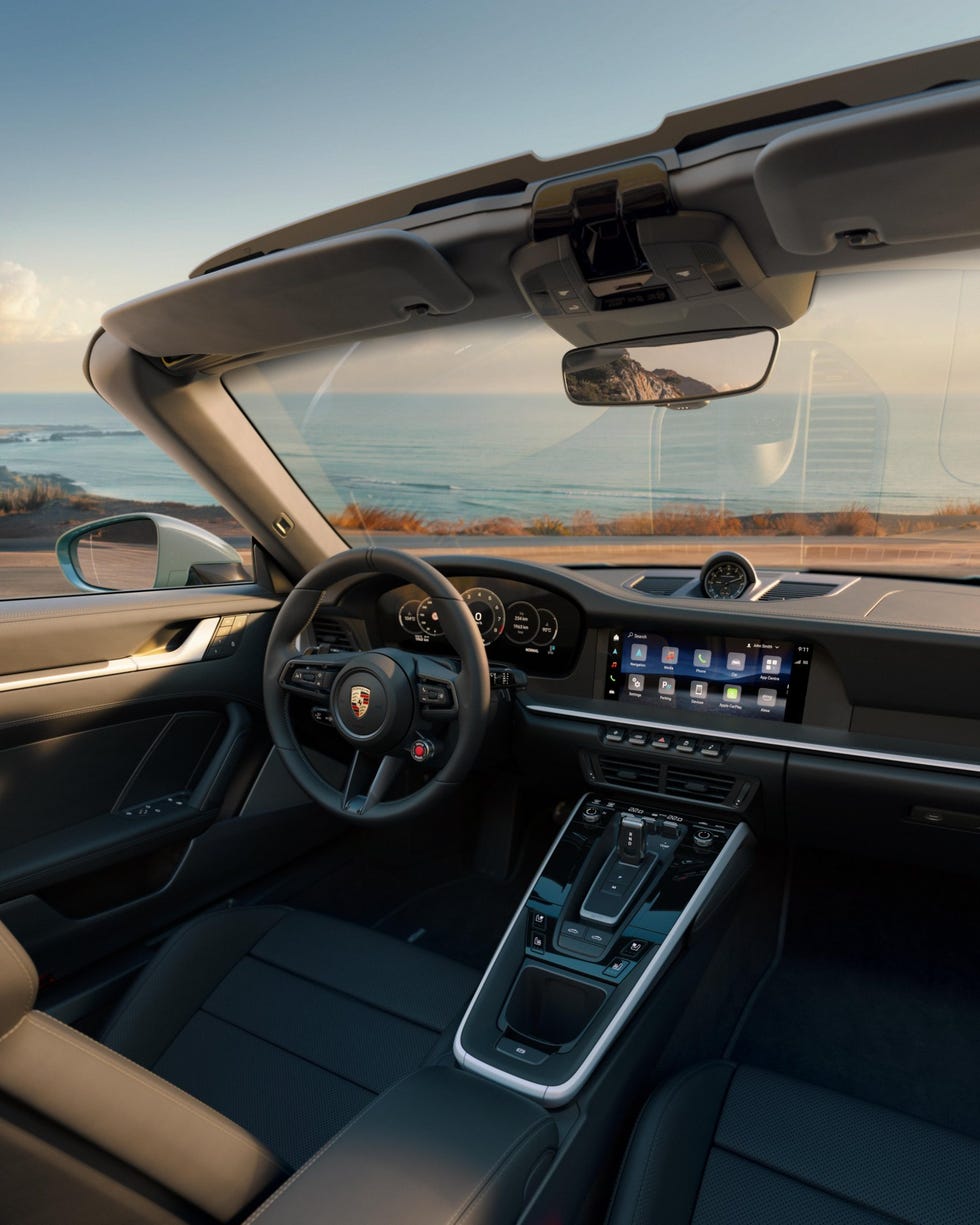 porsche 911 carrera 4s 2025