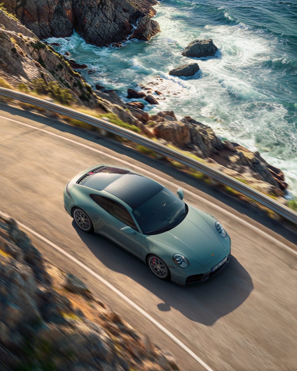porsche 911 carrera 4s 2025
