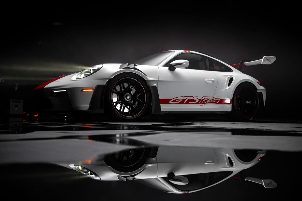 Porsche to Auction a One-Off 911 GT3 RS Adorned with a Maple