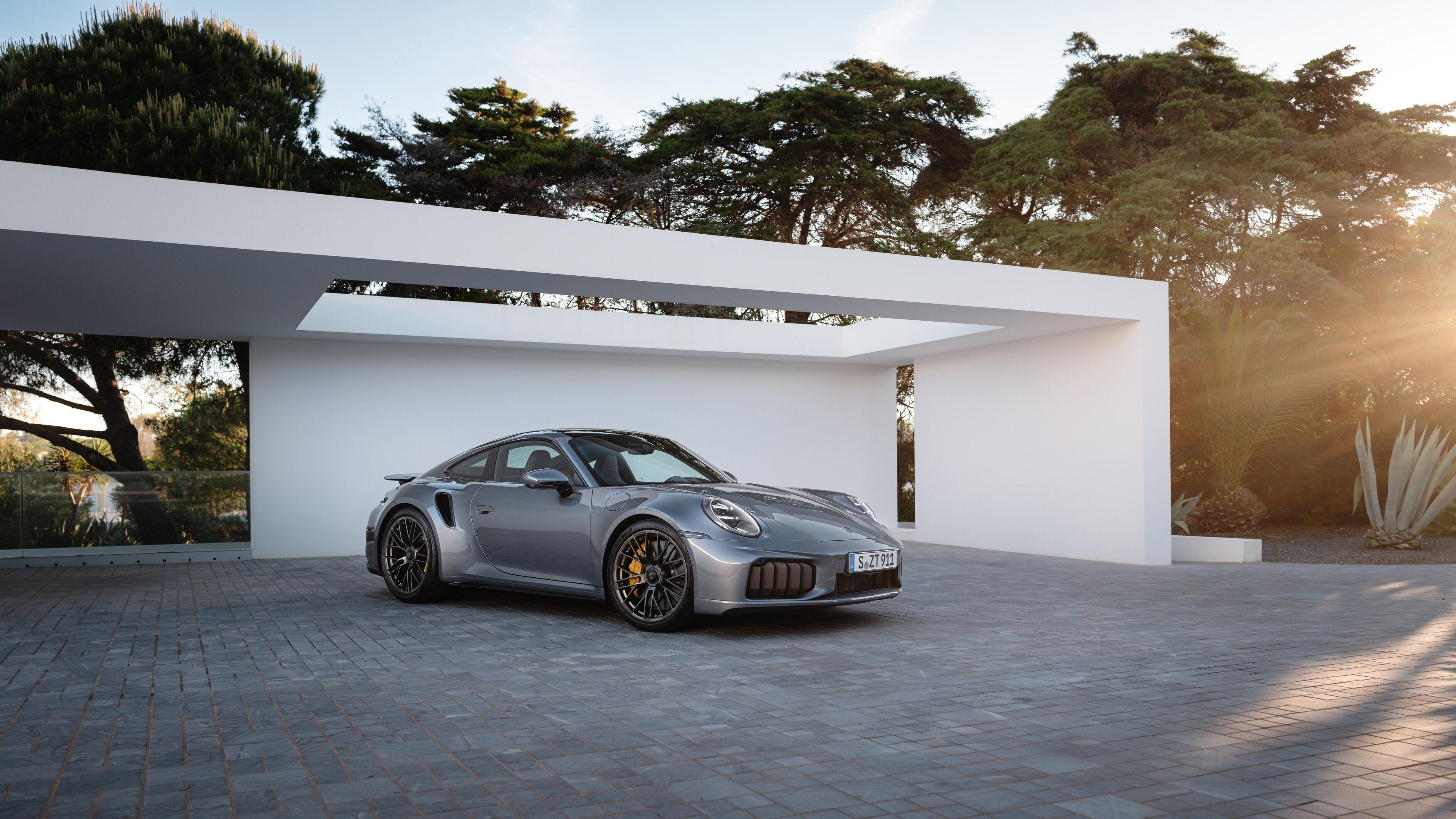 porsche-911-turbo-s-2026-3-68be9ce645a63.jpg