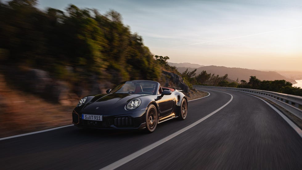 porsche-911-turbo-s-2026-8-68be9ce6d2203.jpg