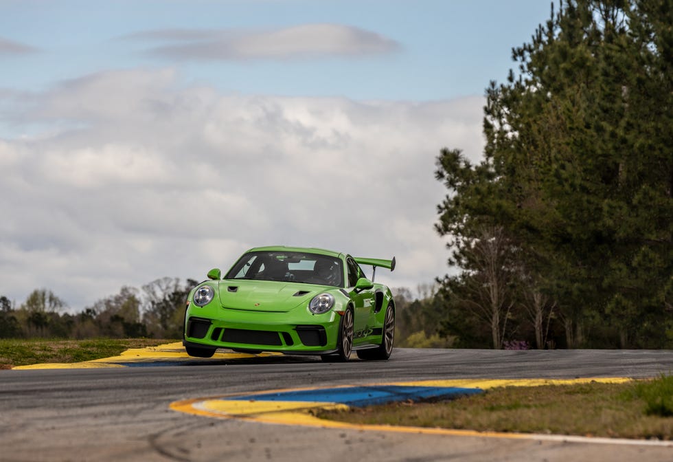 Porsche 911 GT3 RS sets production car lap record at Road America - Porsche  Newsroom