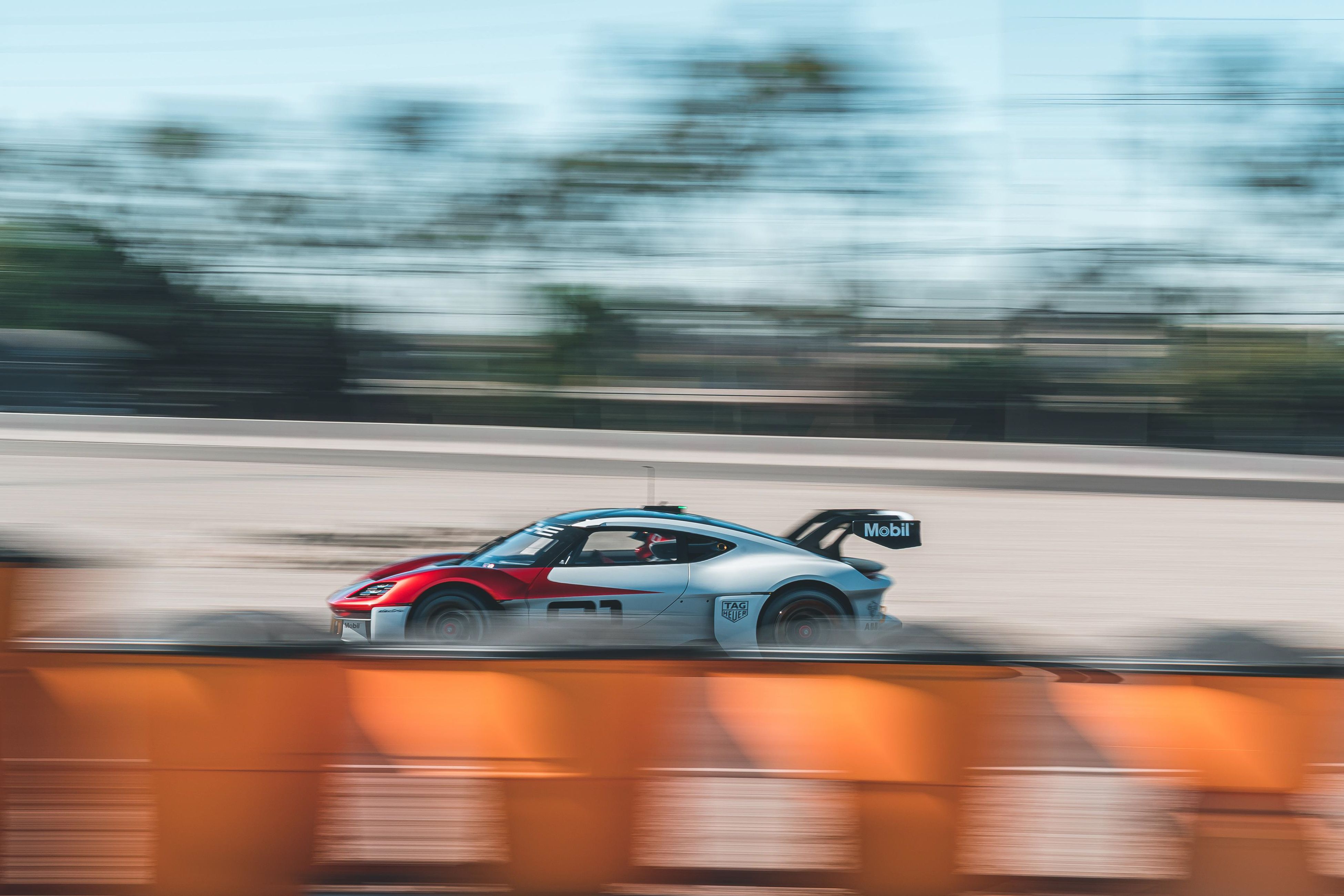 All-Electric Porsche Mission R Is Fascinating To Drive On A Track