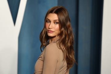 hailey bieber antes y después
