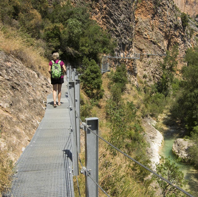 Cinco rutas de senderismo para disfrutar en Familia en España esta primavera cinco rutas de senderismo para disfrutar en familia en españa esta primavera