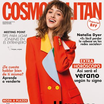 natalia dyer es la chica de portada de cosmopolitan julio agosto