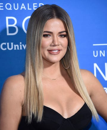Hair, Face, Hairstyle, Blond, Eyebrow, Long hair, Chin, Beauty, Brown hair, Black hair, 