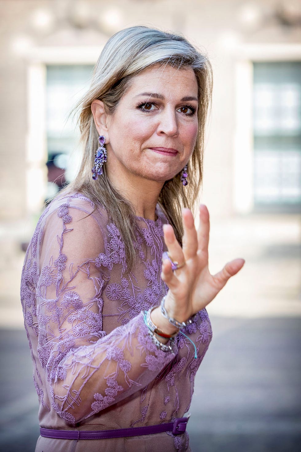 Hair, Beauty, Purple, Blond, Photography, Hand, Design, Photo shoot, Finger, Smile, 