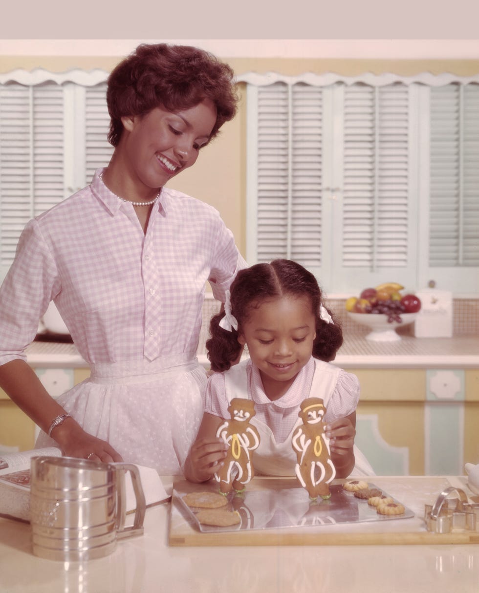 baking cookies   mother's day