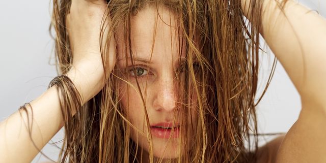 How to Get Rid of Greasy Hair - Greasy Hair Causes and Mistakes