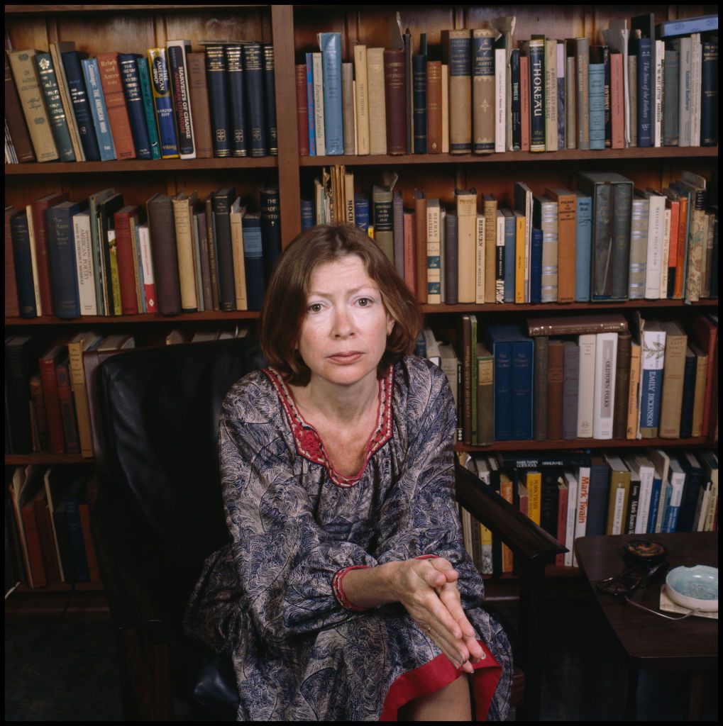 Public　York　by　New　the　Acquired　Joan　Archive　Didion's　Library