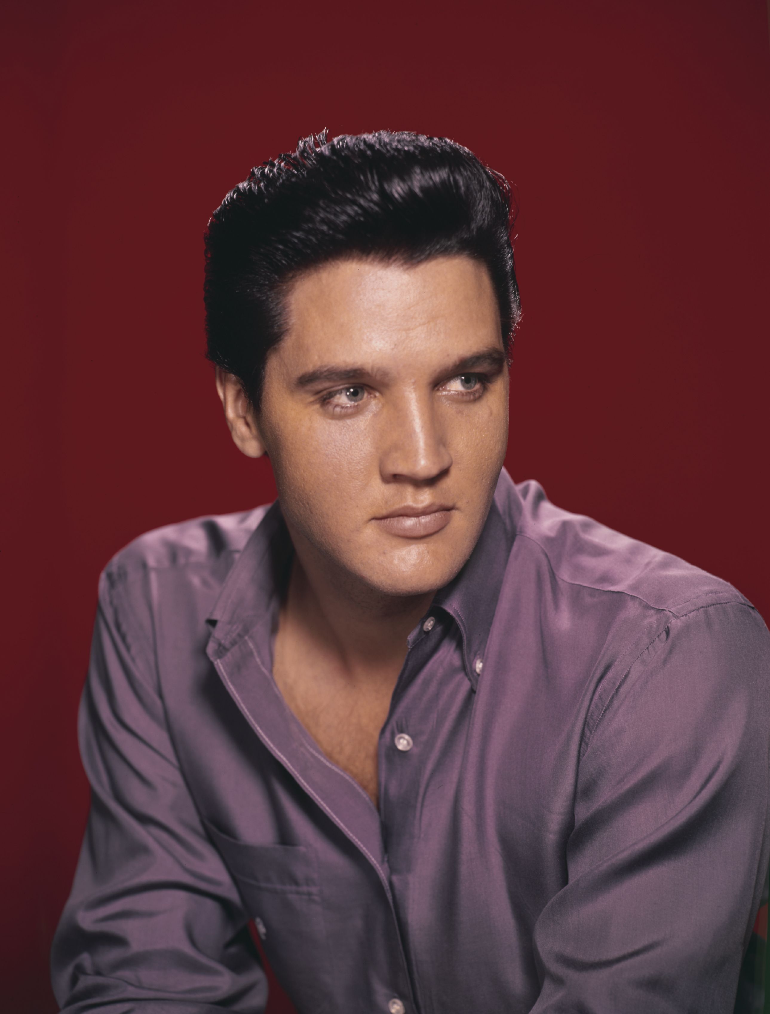 Elvis Presley: Biography, Musician, Actor