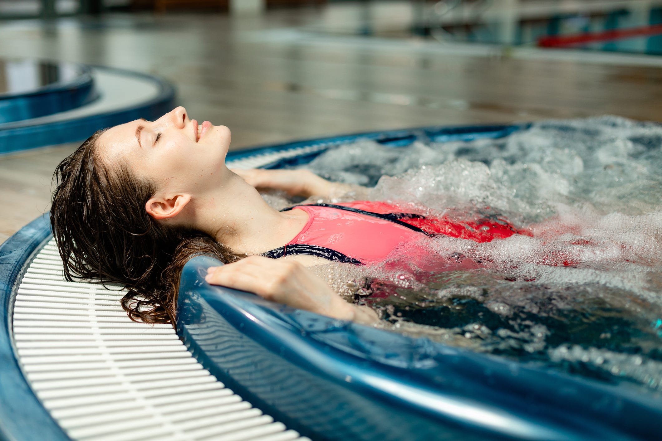 Alternating Hot and Cold Temperatures, a.k.a. Contrast Therapy, Can Help You Recover Faster