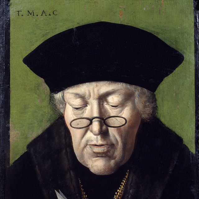 portret van een man met bril