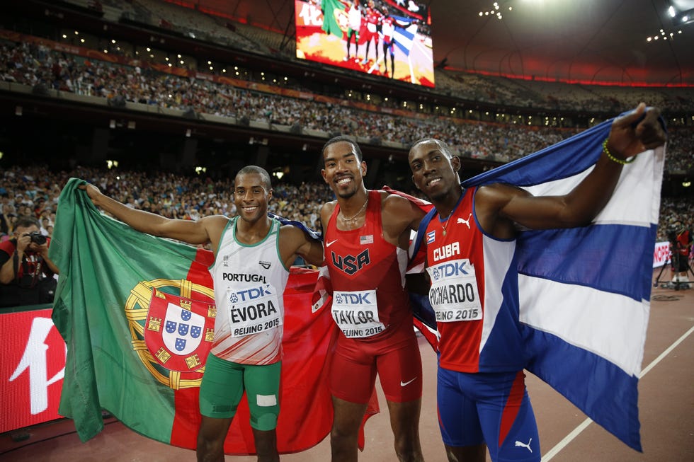 pedro pablo pichardo y nelson Évora compartieron podio en el triple salto del mundial de pekín 2015, cuando pichardo aún era cubano