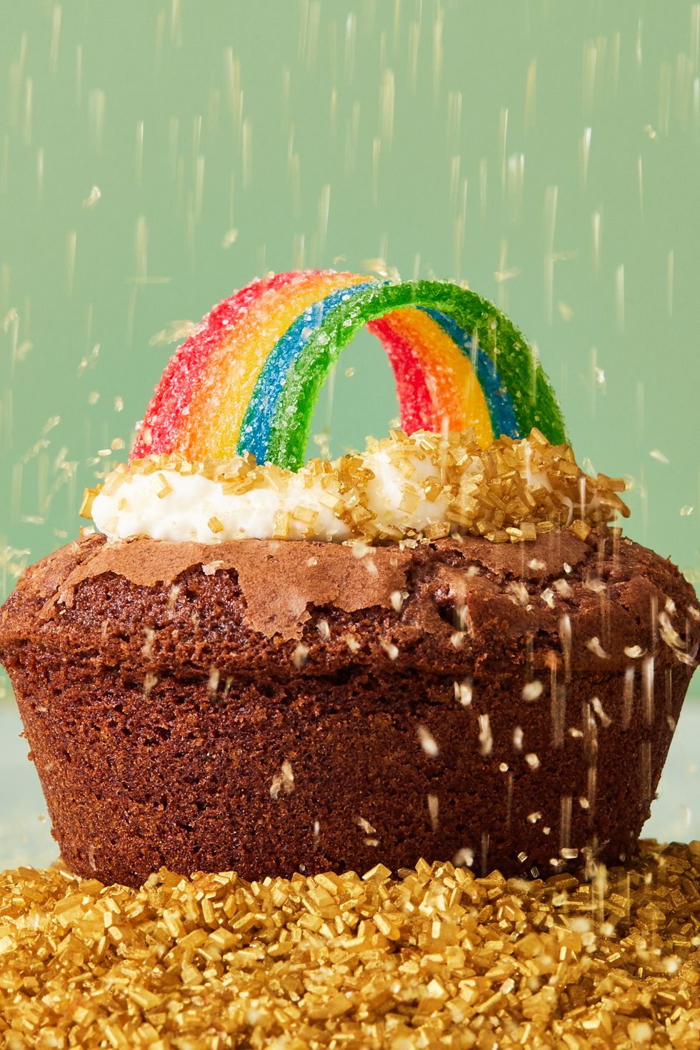 pot o gold cups with sprinkles