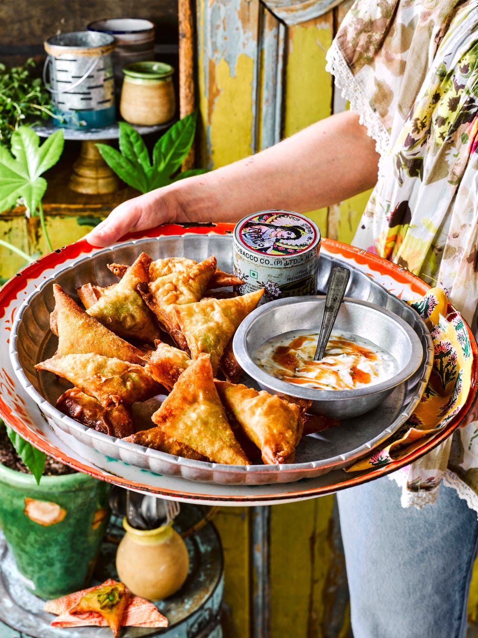 potato, pea and paneer samosa