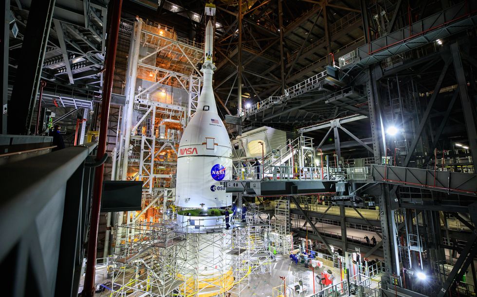 space missions 2022 orion spacecraft