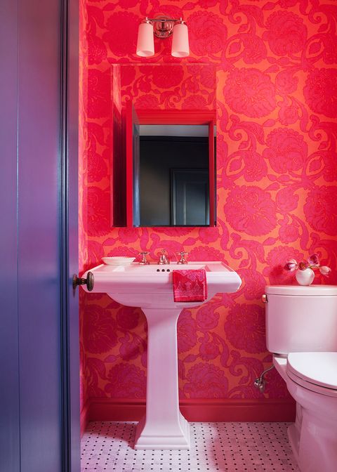 Red, Bathroom, Pink, Room, Toilet, Property, Purple, Wall, Interior design, Plumbing fixture, 