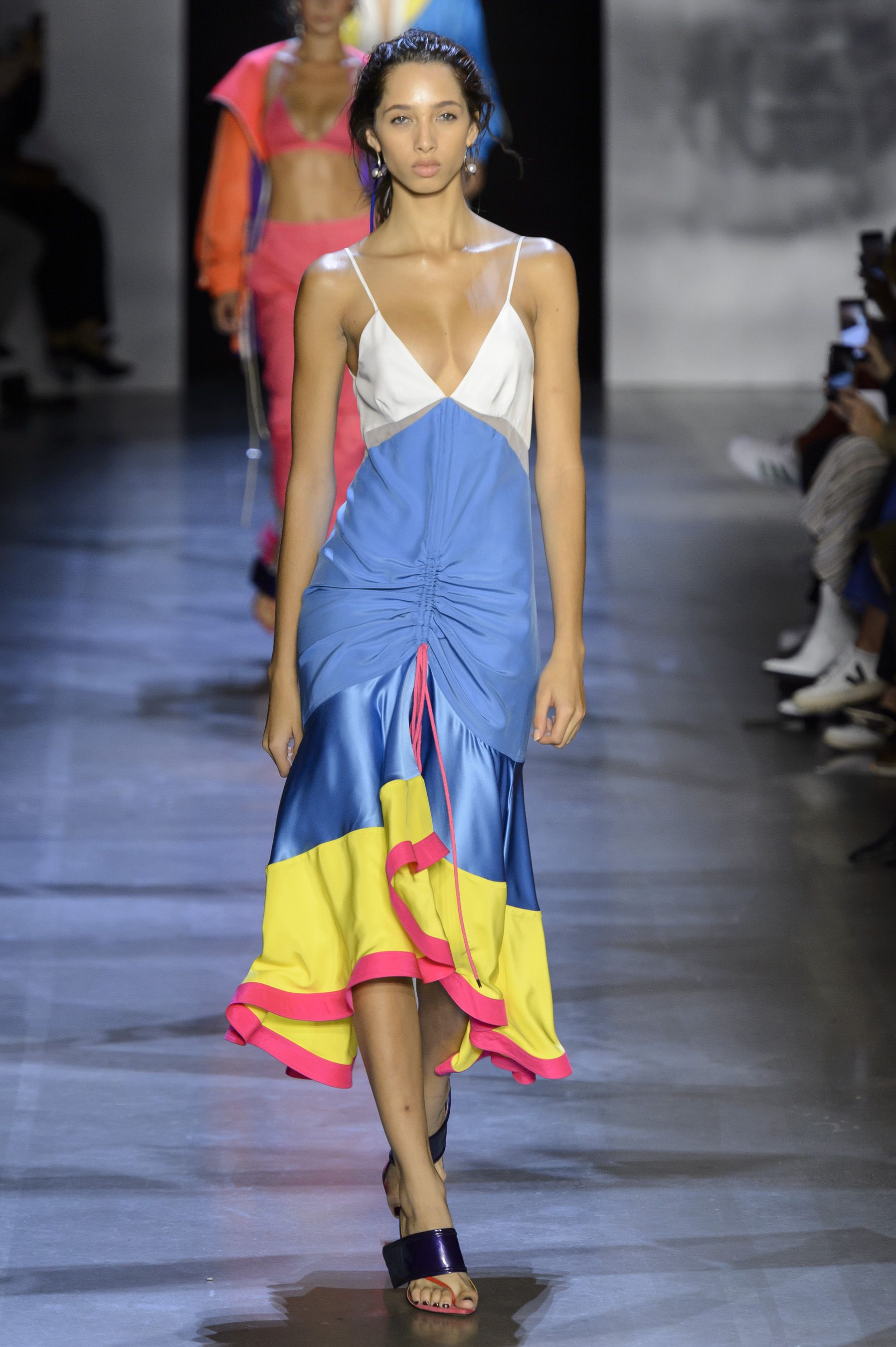 Prabal Gurung la sfilata primavera estate 2019 punta sul verde