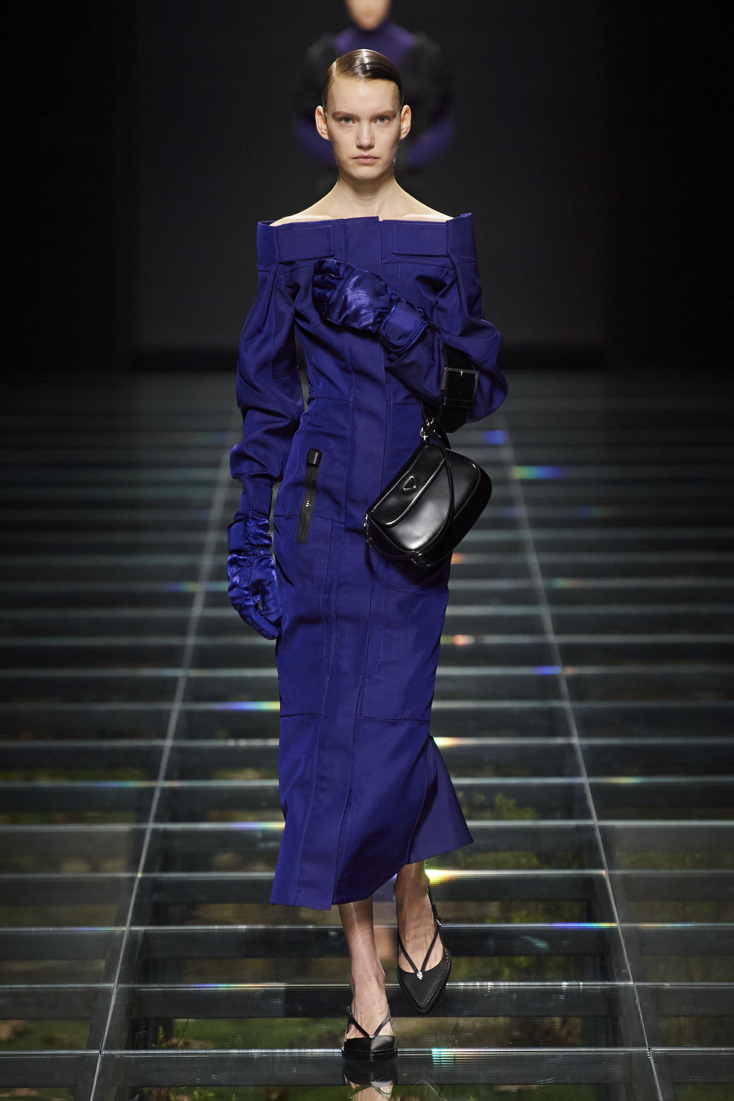 プラダ（PRADA）2024-25秋冬コレクション | ファッション | ELLE