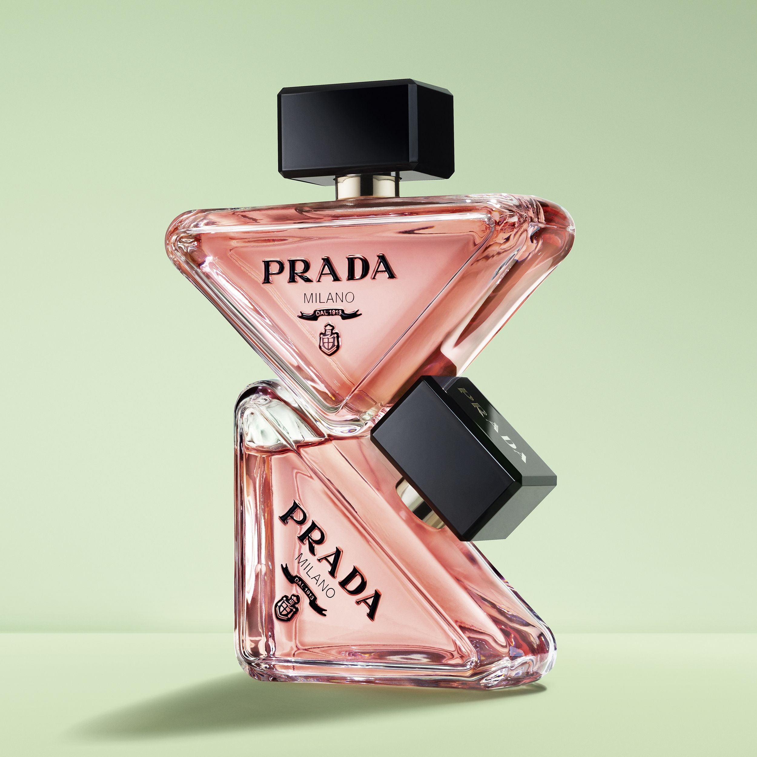 Emma Watson Stars In Prada's Paradoxe Perfume Campaign |  