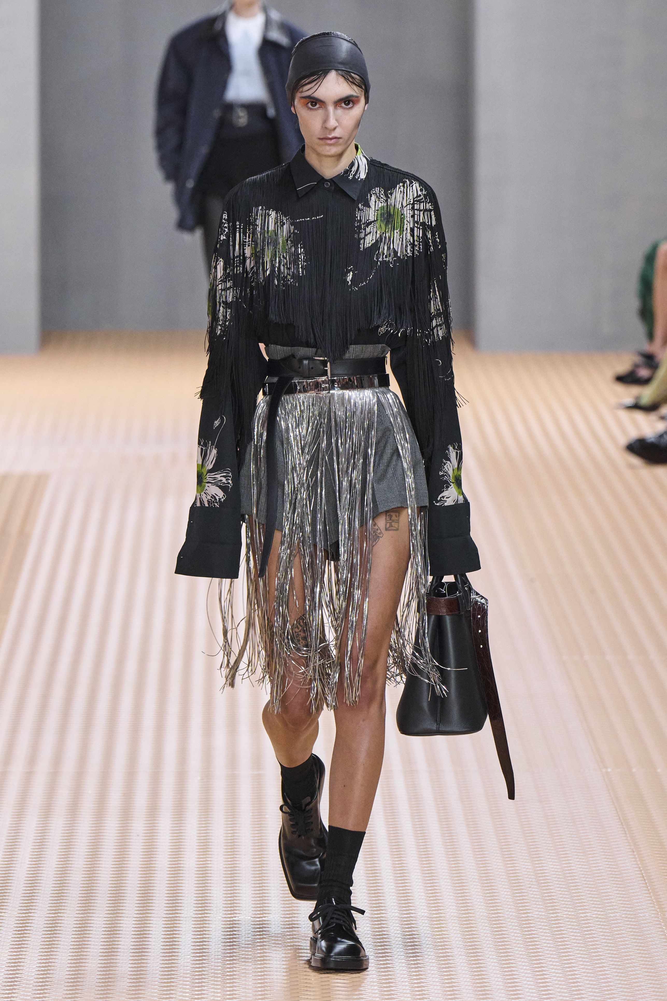 プラダ（PRADA）2024春夏コレクション | ファッション | ELLE