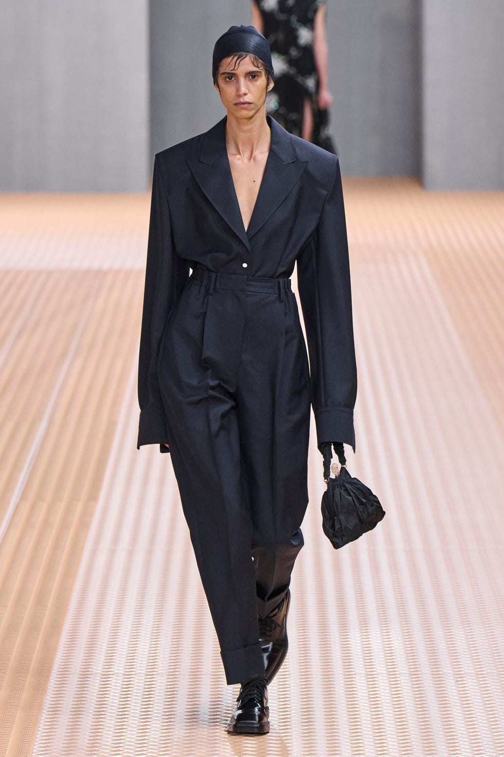 プラダ（PRADA）2024春夏コレクション | ファッション | ELLE ［エル 