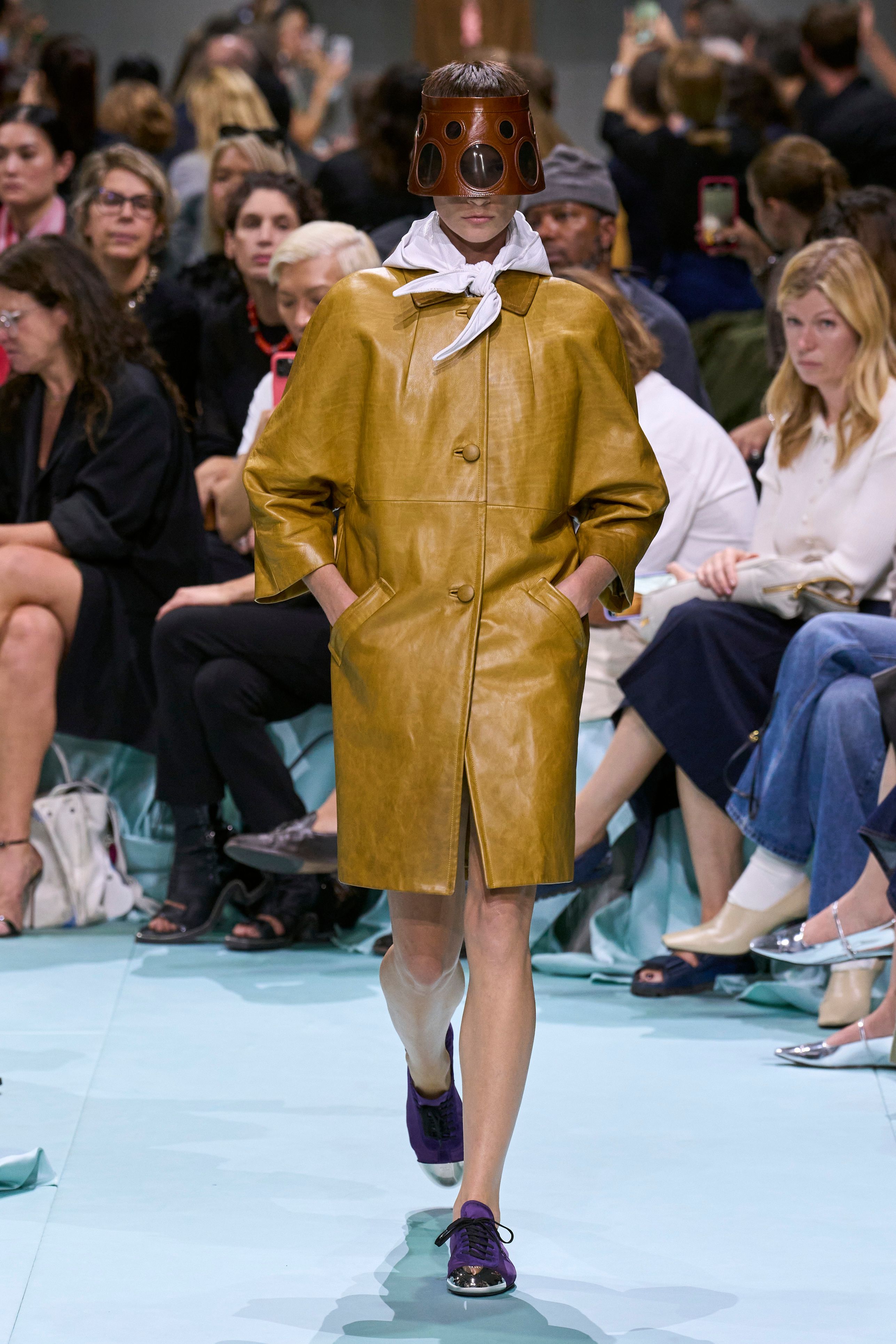 プラダ（PRADA）2024春夏コレクション | ファッション | ELLE