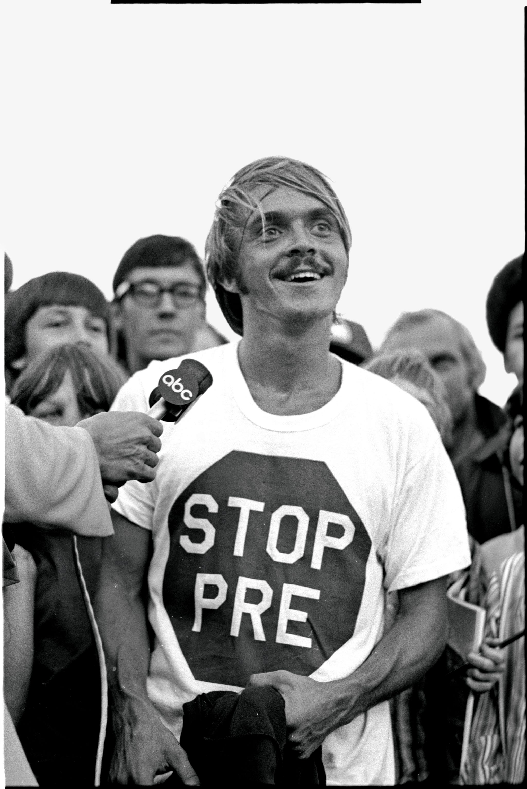 06 09 july 1972: steve prefontaine in action running in the 5000 meter race during the us olympic trials in eugene, or. on july 6th in the 5000m heat pre won his heat with a time of 13:51.2 and on july 9th pre won the race with a time of 13:22.8. photo: rich clarkson / rich clarkson associates,, or. on july 6th in the 5000m heat pre won his heat with a time of 13:51.2 and on july 9th pre won the race with a time of 13:22.8. photo:Ê © rich clarkson / rich clarkson associates