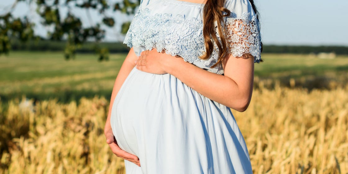 8-women-on-how-it-really-feels-when-strangers-touch-your-pregnant-belly