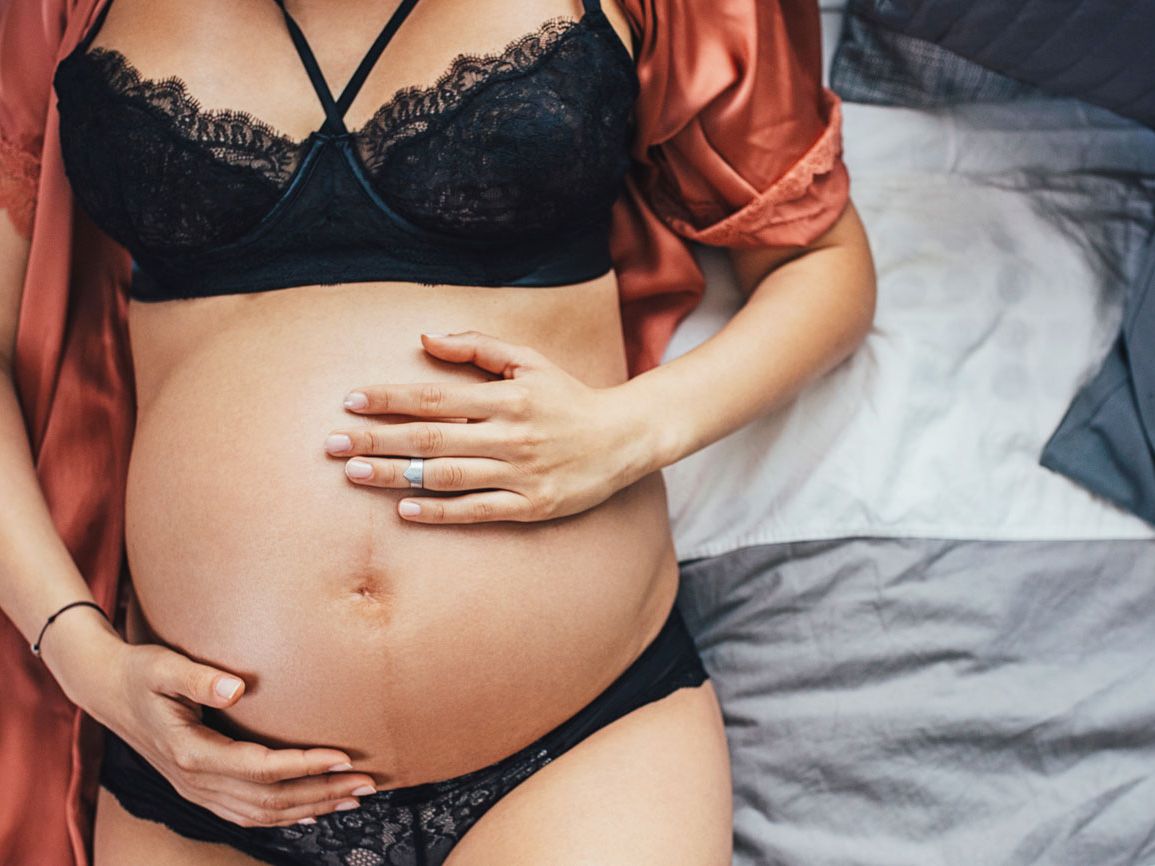 Hot Pregnant Masturbation - 10 Things Guys Think During Pregnant Sex