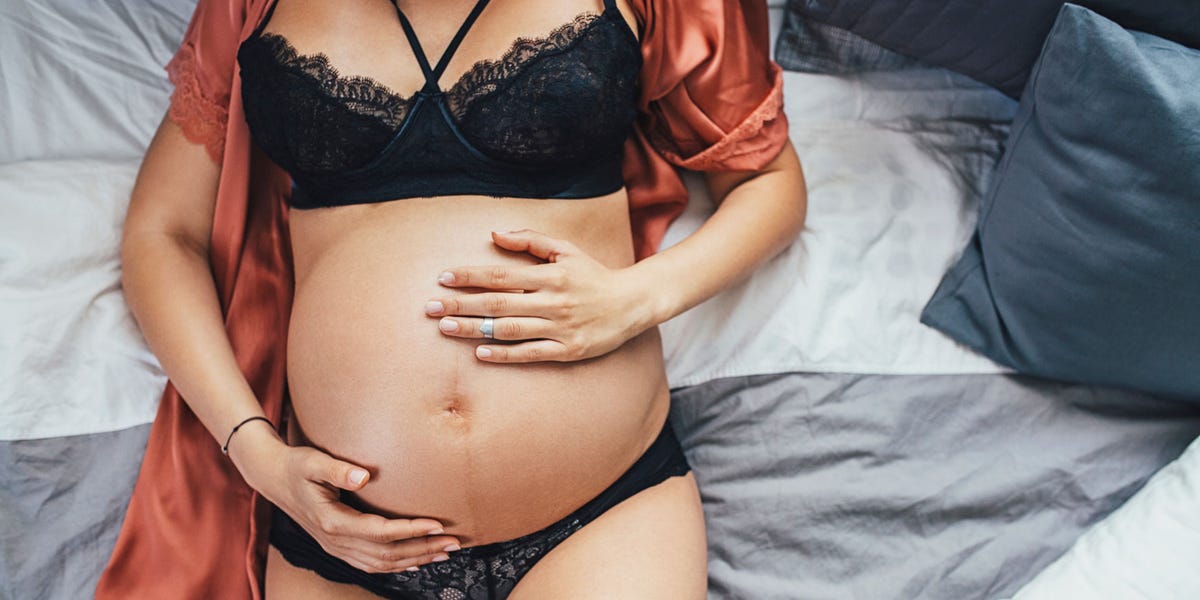 10 Things Guys Think During Pregnant Sex