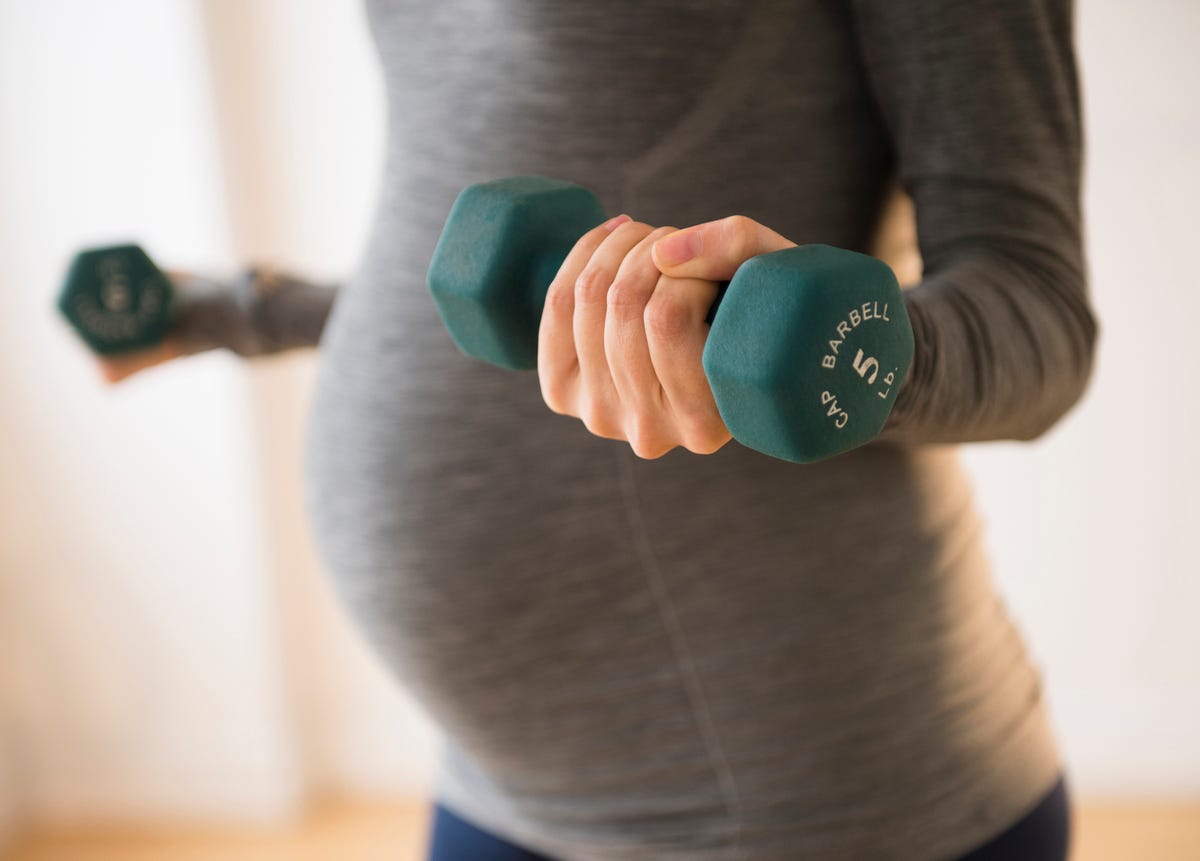 Pregnancy strength training: How to do it safely