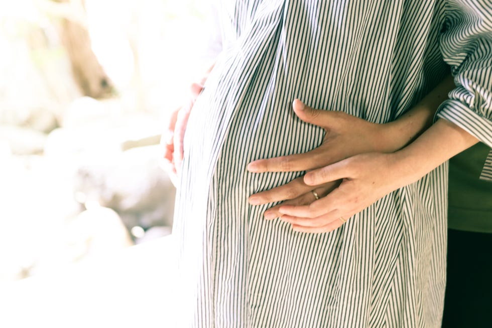 pregnant woman and husband