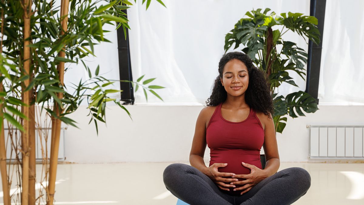 15-Minute Pregnancy Yoga  First, Second & Third Trimester