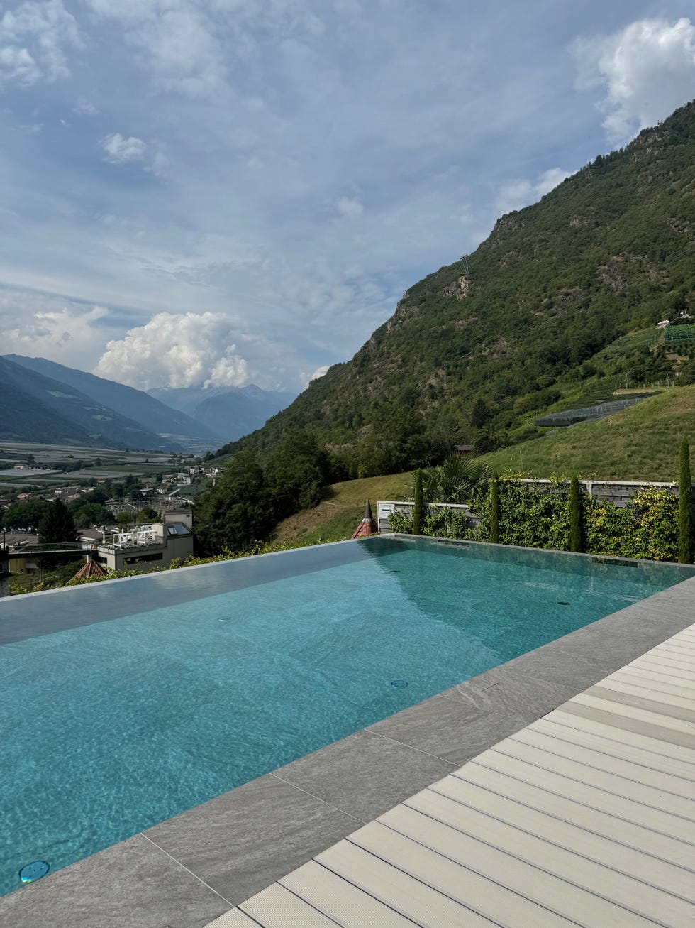 infinity pool preidlhof south tyrol italy