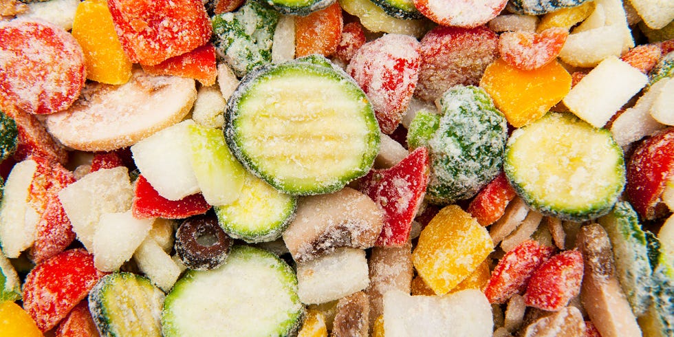Dish, Food, Cuisine, Vegetable, Ingredient, Vegan nutrition, Salad, Zucchini, Vegetarian food, Produce, 