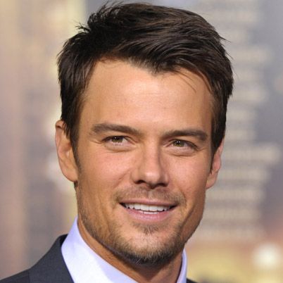 HOLLYWOOD, CA - DECEMBER 05:  Actor Josh Duhamel arrives to the Premiere Of Warner Bros. Pictures' 'New Year's Eve' at Grauman's Chinese Theatre on December 5, 2011 in Hollywood, California.  (Photo by John Shearer/Getty Images)