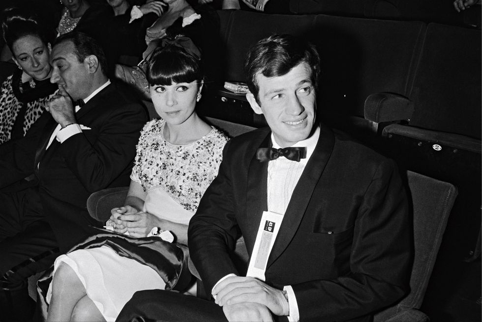 premiere of "week end a zuydcoote" in france on december 18, 1964