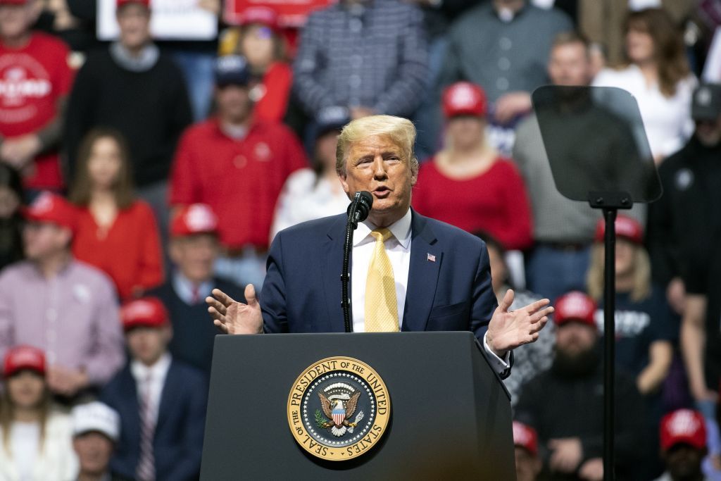 トランプ大統領の姪による暴露本、末弟が出版差し止めを請求