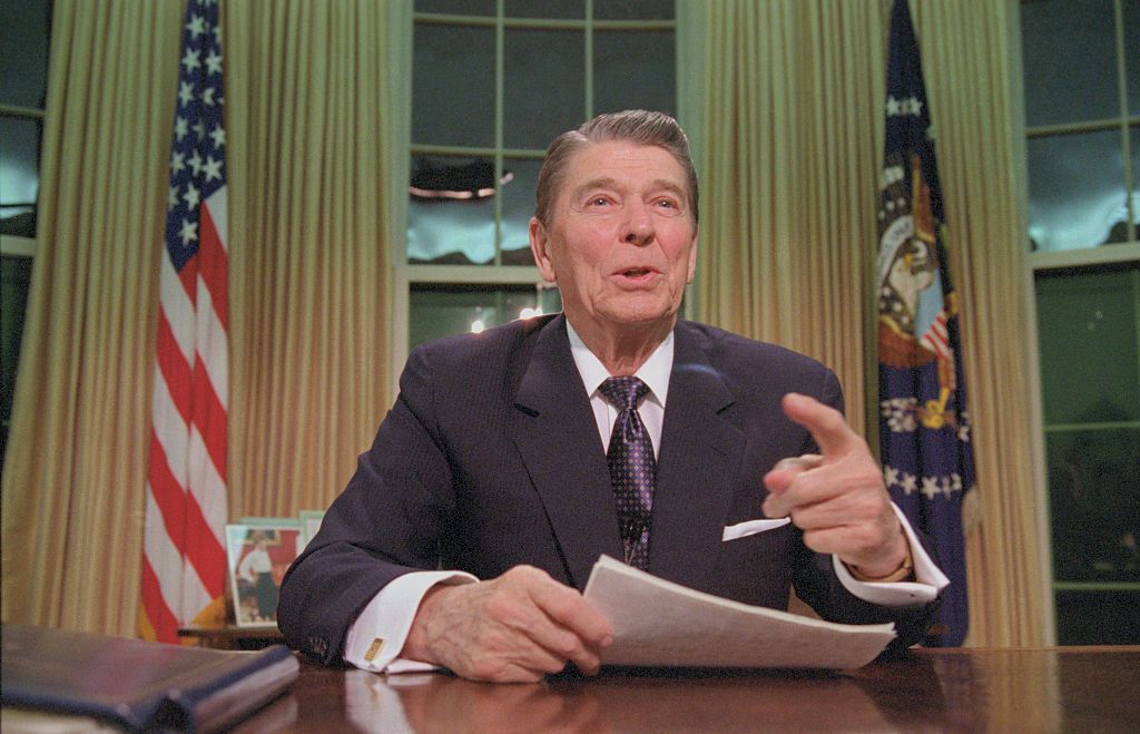 Reagan Campaign Revealed to Done a Deal to Delay Iranian