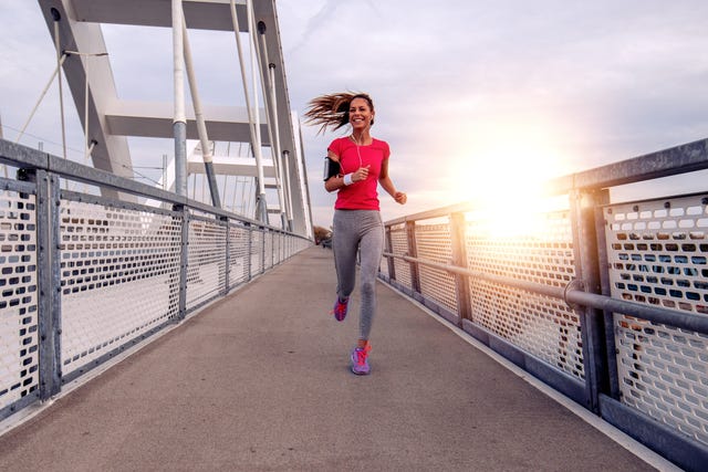 Fleur je trainingen op de vrolijkste hardloopshirts voor vrouwen