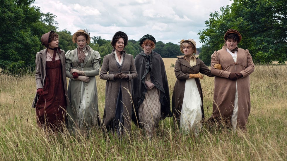 Emma Corrin, Freya Mavor, Olivia Colman, Hopey Parish, Rhea Norwood, Hollie Avery