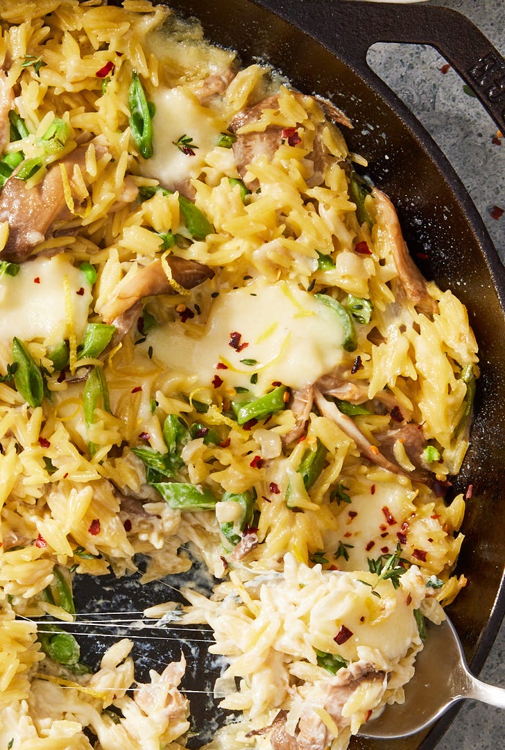 primavera baked orzo with red pepper flakes and herbs