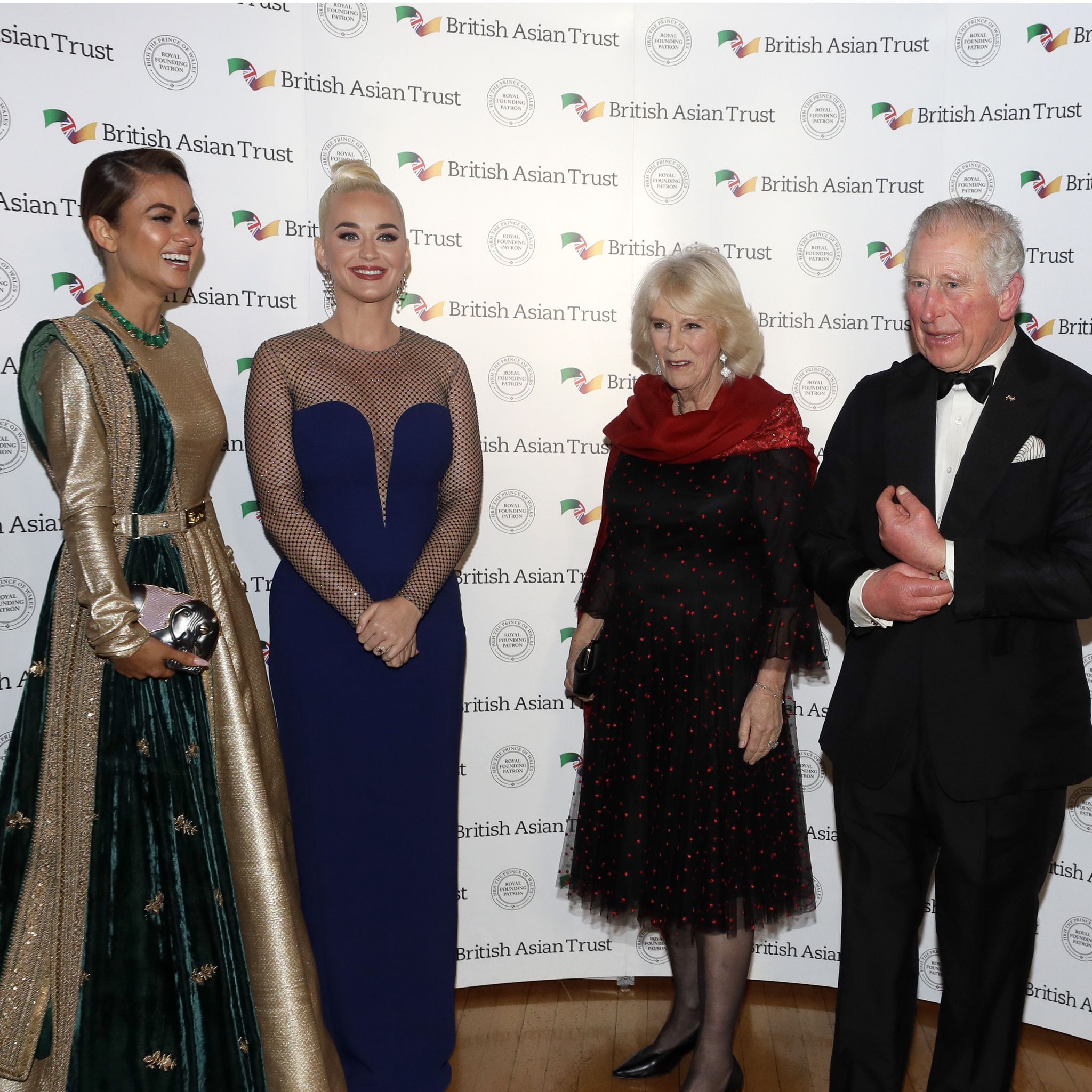 El príncipe Carlos y Katy Perry, juntos contra la trata infantil