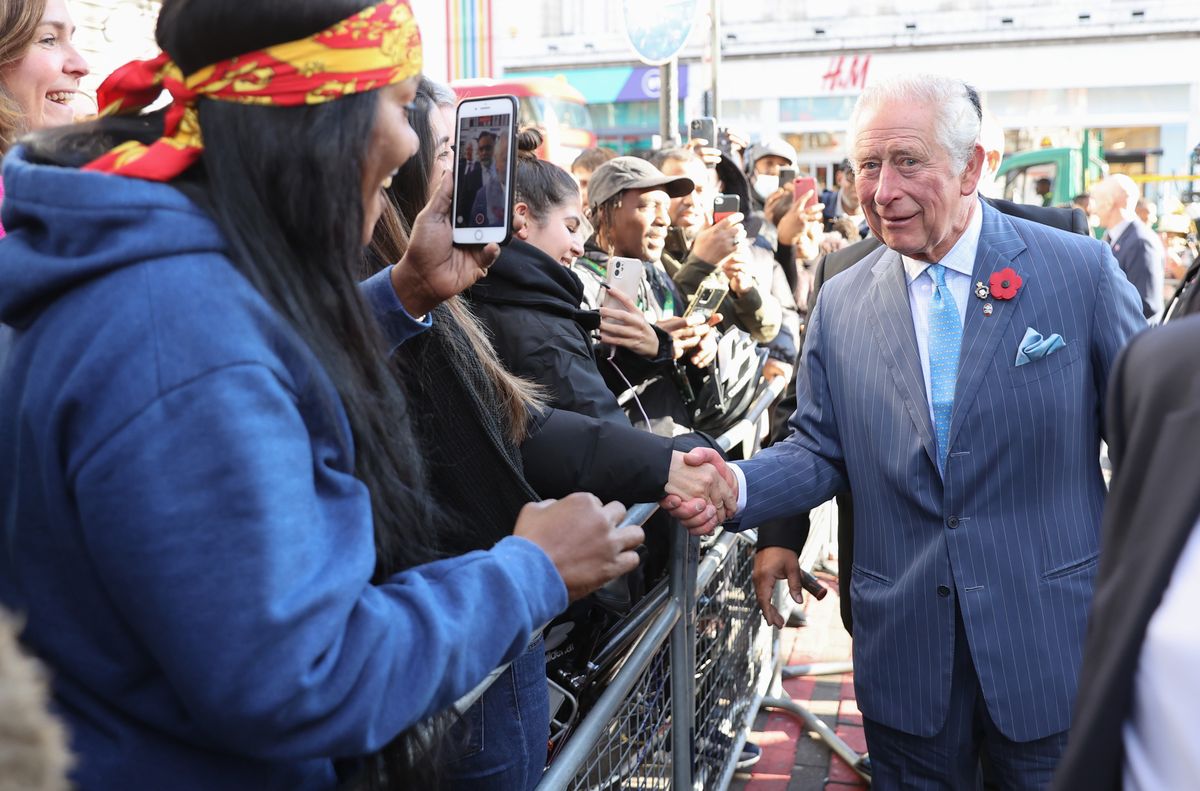 the prince of wales meets prince's trust young entrepreneurs at the brixton natwest branch