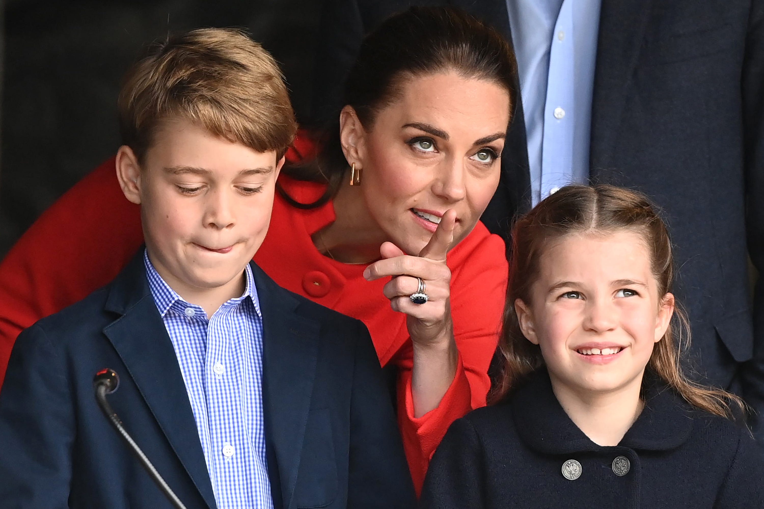 Kate Middleton Shows Us How Casual Friday Is Done Right