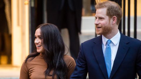 preview for Body Language Experts Analyze Meghan Markle's Relationship With the Royal Family